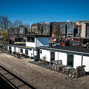 Bed & Breakfast Houseboat, Amsterdam
