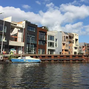 Industriele Wow! Private 35m2 Séjour chez l'habitant